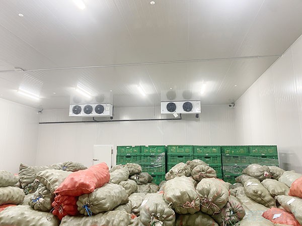 成品區(qū)冷庫設(shè)計