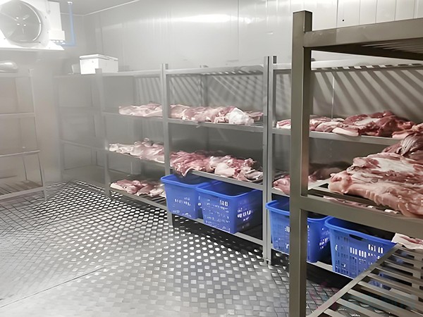 存儲豬肉的冷庫